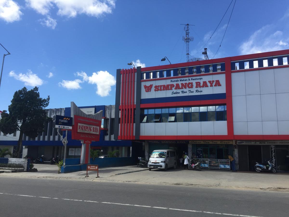 Astani Family Home Bukittinggi Εξωτερικό φωτογραφία