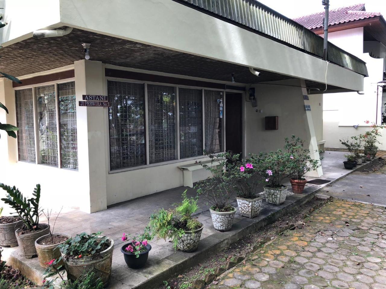 Astani Family Home Bukittinggi Εξωτερικό φωτογραφία