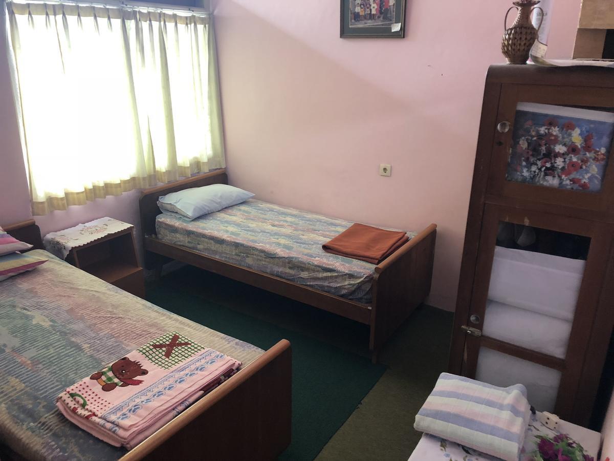 Astani Family Home Bukittinggi Εξωτερικό φωτογραφία
